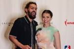 这方面我能差劲？特雷-杨罕见晒与妻子合照 两人2023年结婚