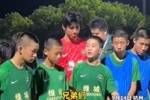 浙江U13队长催泪发言：把眼泪收回去，未来我们的路还很长