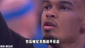 领先两位数被翻盘又是一样的剧本！马刺究竟哪里不如尼克斯？